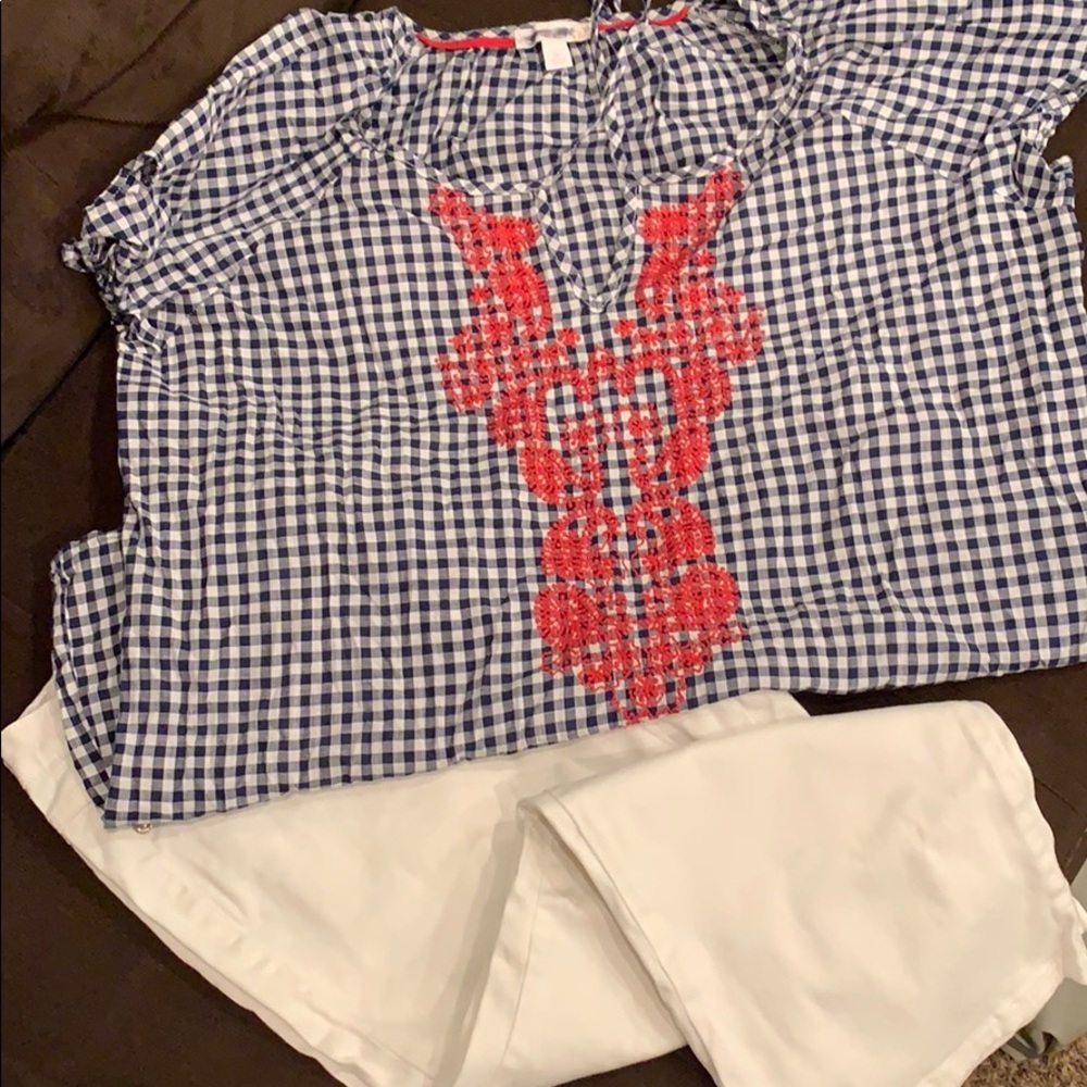 White capri’s and shirt